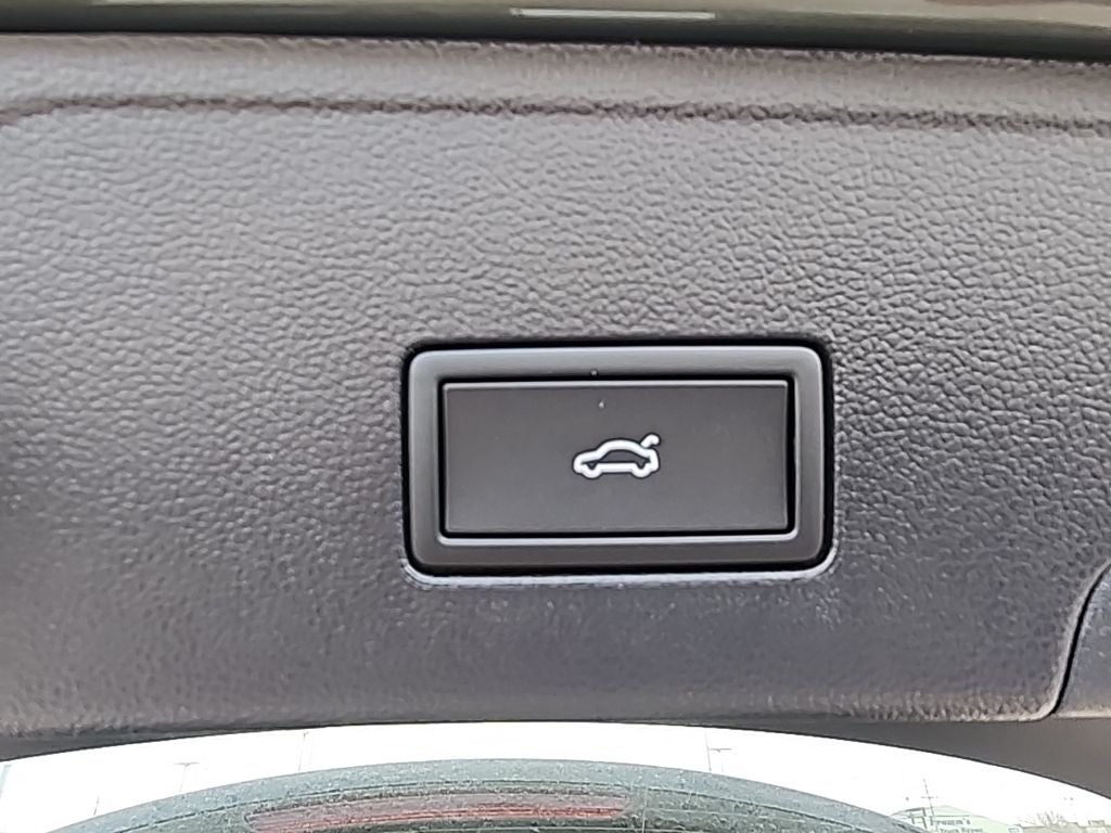 2026 Volkswagen Atlas Cross Sport 2.0T SEL