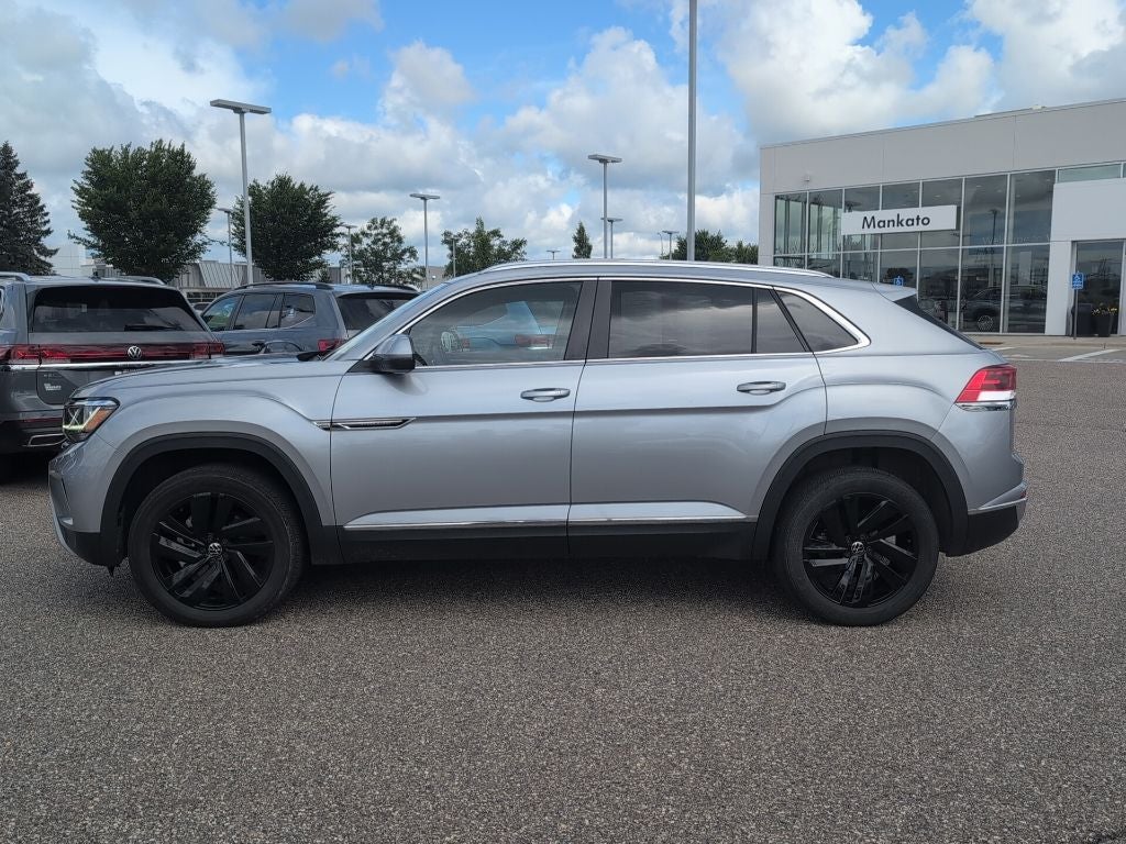 Used 2023 Volkswagen Atlas Cross Sport SEL with VIN 1V2BE2CA3PC213462 for sale in Mankato, Minnesota