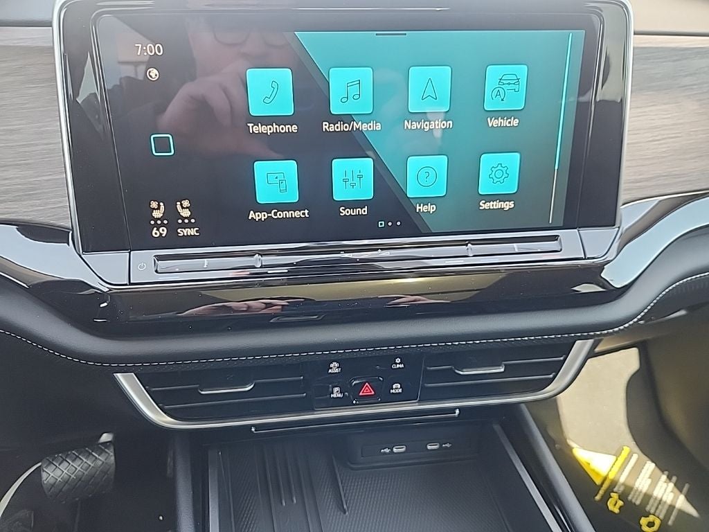 2026 Volkswagen Atlas 2.0T SEL