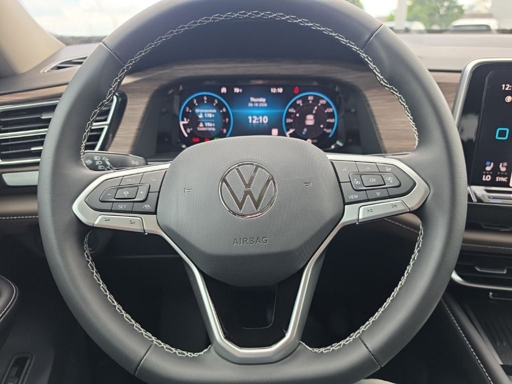 2026 Volkswagen Atlas 2.0T SEL