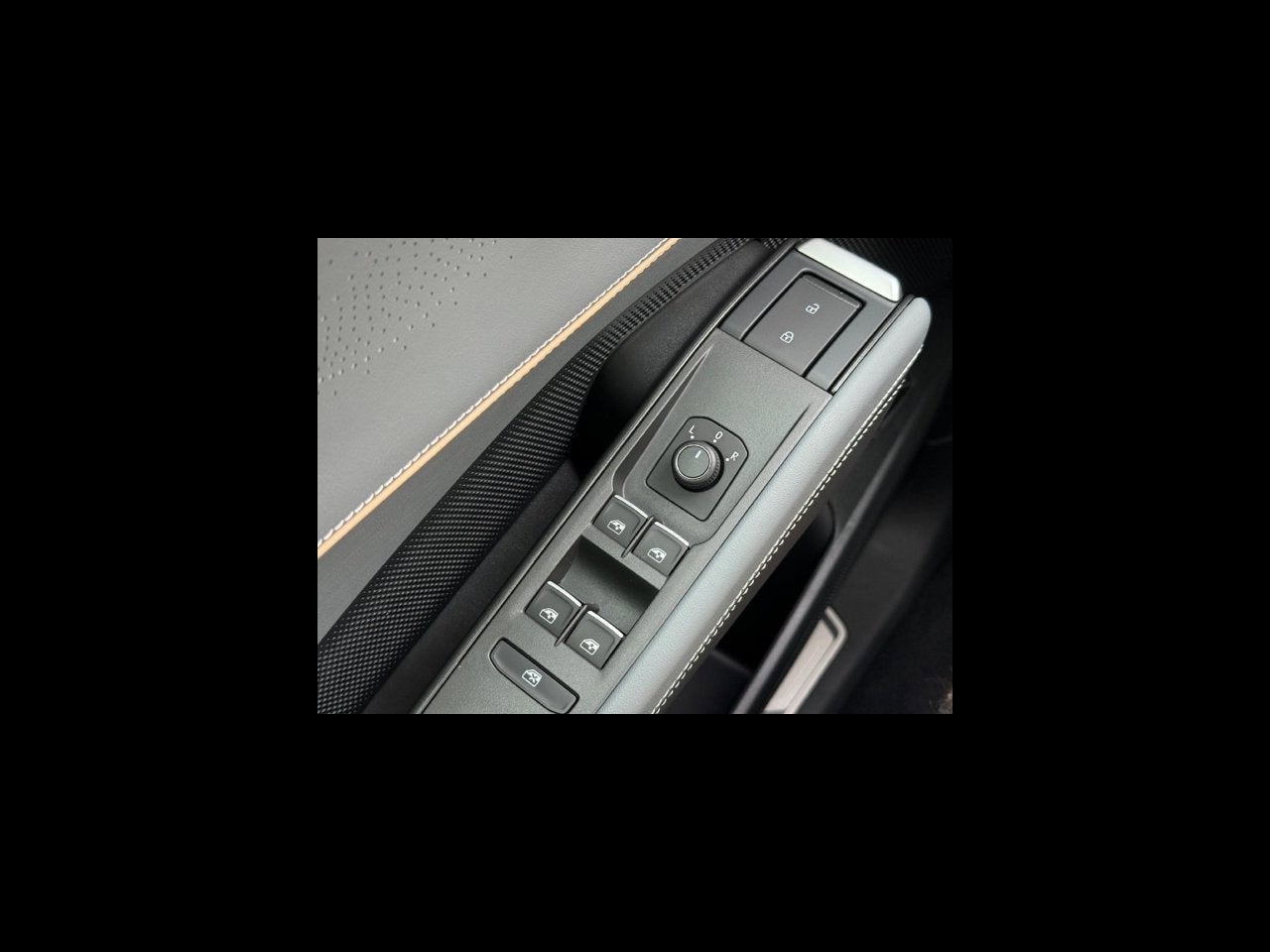 2027 Volkswagen Atlas SEL