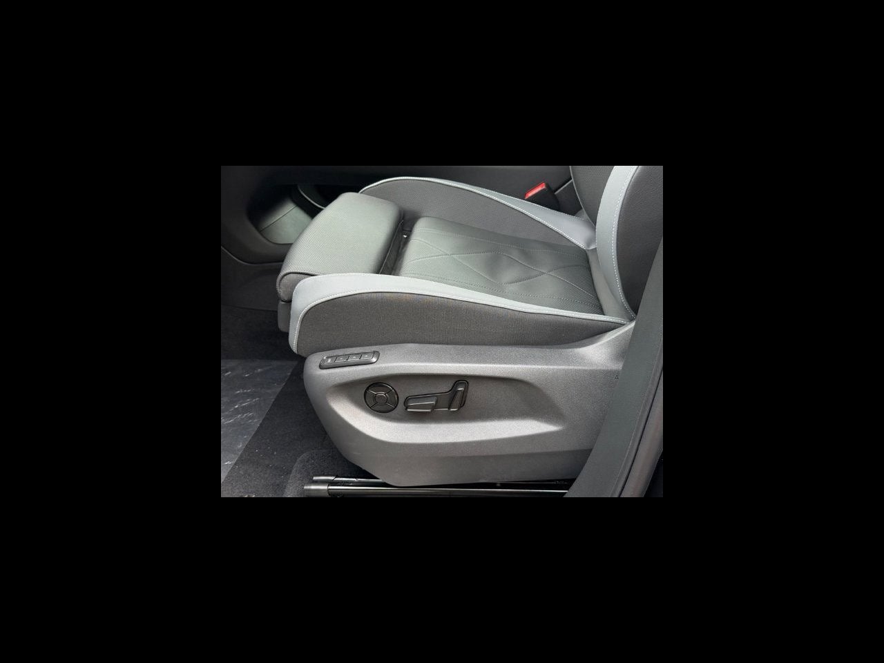 2027 Volkswagen Atlas SEL