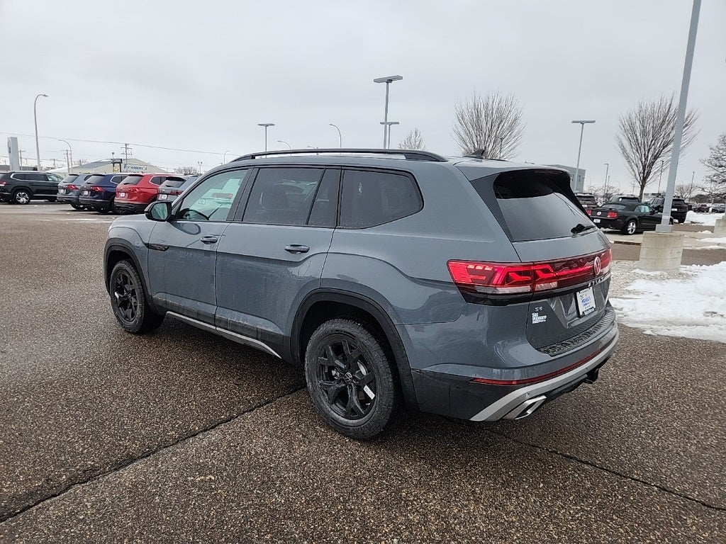2026 Volkswagen Atlas 2.0T Peak Edition