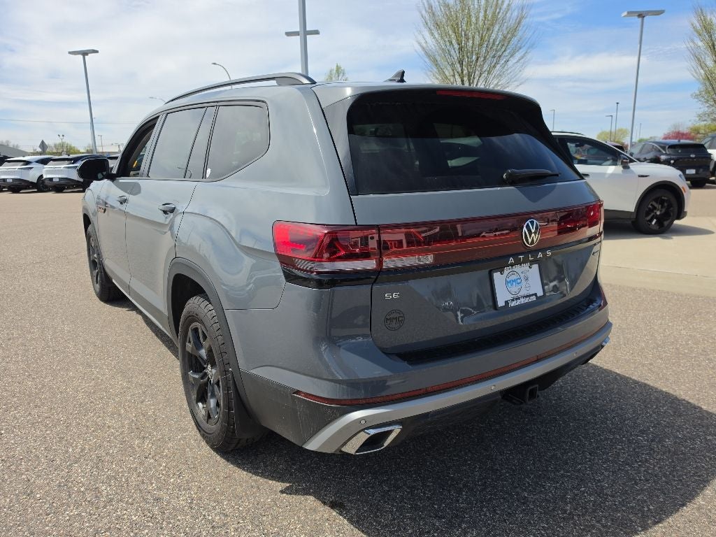 2026 Volkswagen Atlas 2.0T Peak Edition