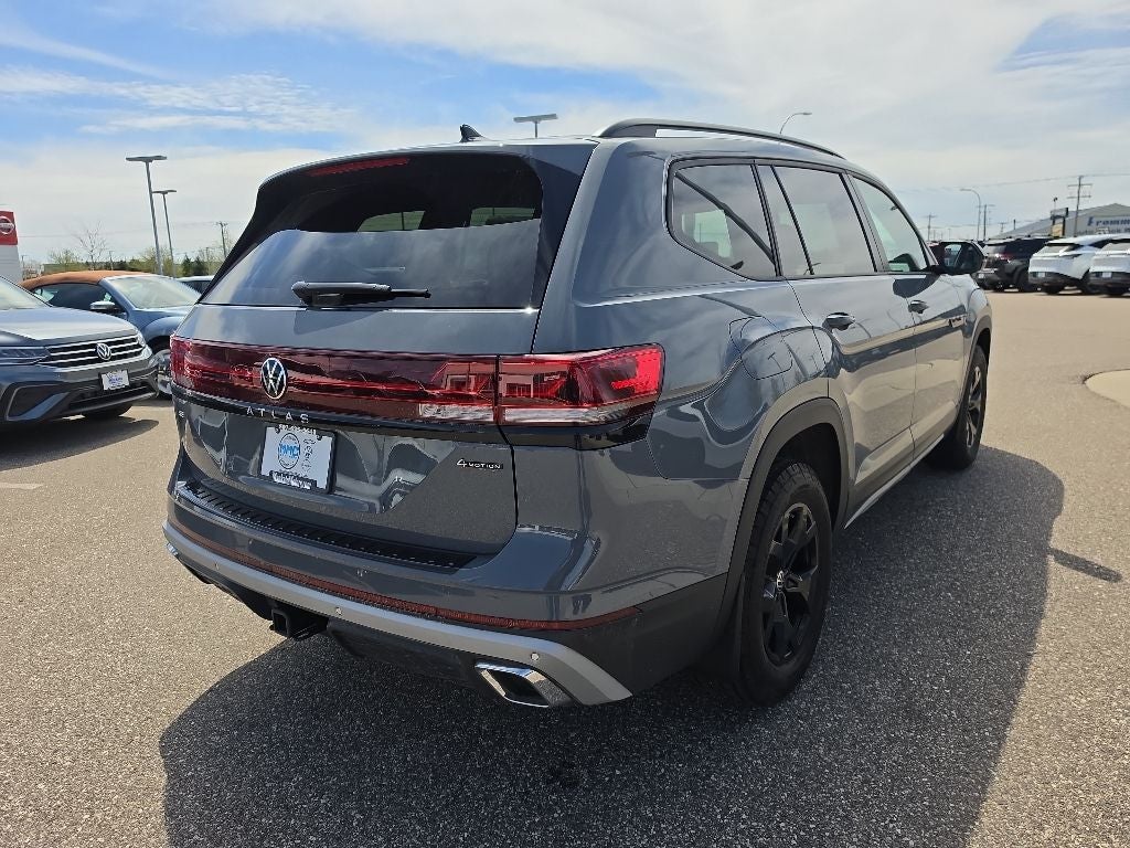 2026 Volkswagen Atlas 2.0T Peak Edition