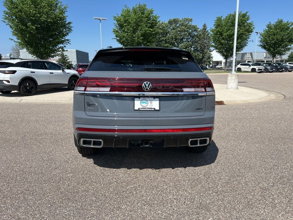 2026 Volkswagen Atlas Cross Sport 2.0T SEL Premium R-Line