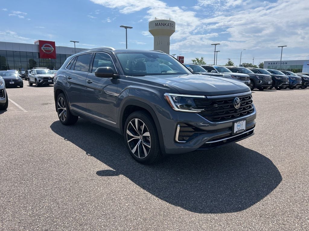 2026 Volkswagen Atlas Cross Sport 2.0T SEL Premium R-Line