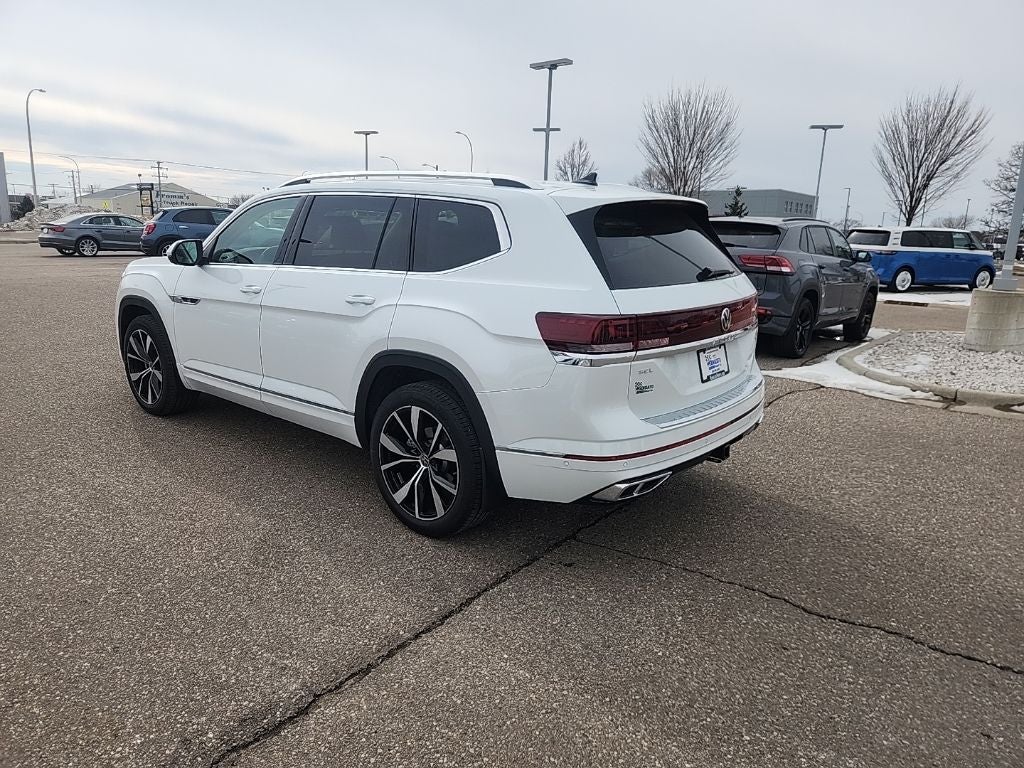 2026 Volkswagen Atlas 2.0T SEL Premium R-Line