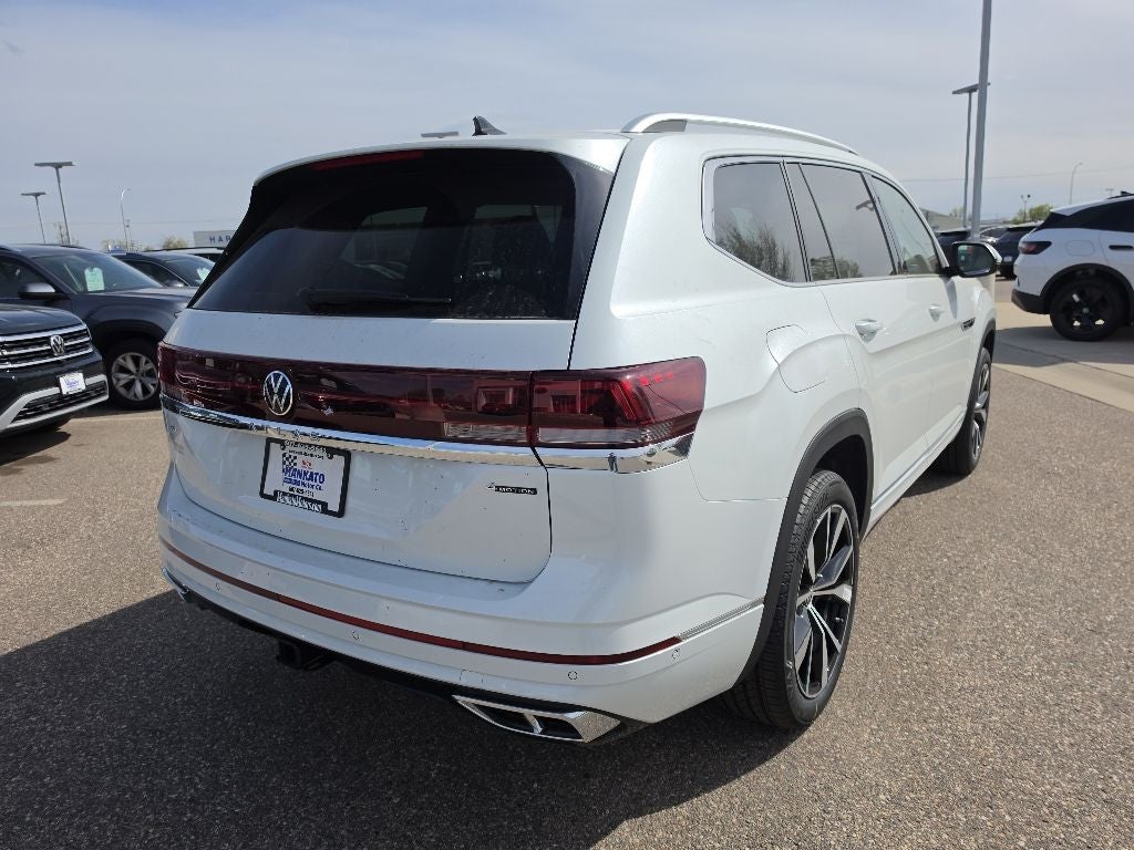 2026 Volkswagen Atlas 2.0T SEL Premium R-Line
