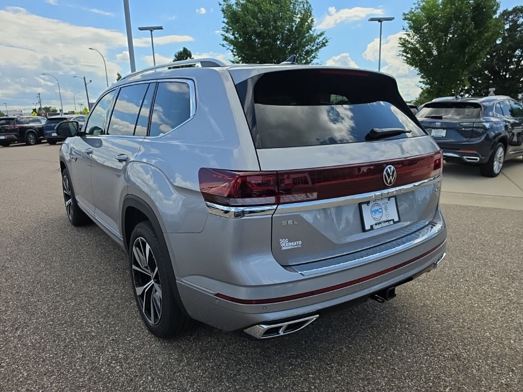 2026 Volkswagen Atlas 2.0T SEL Premium R-Line