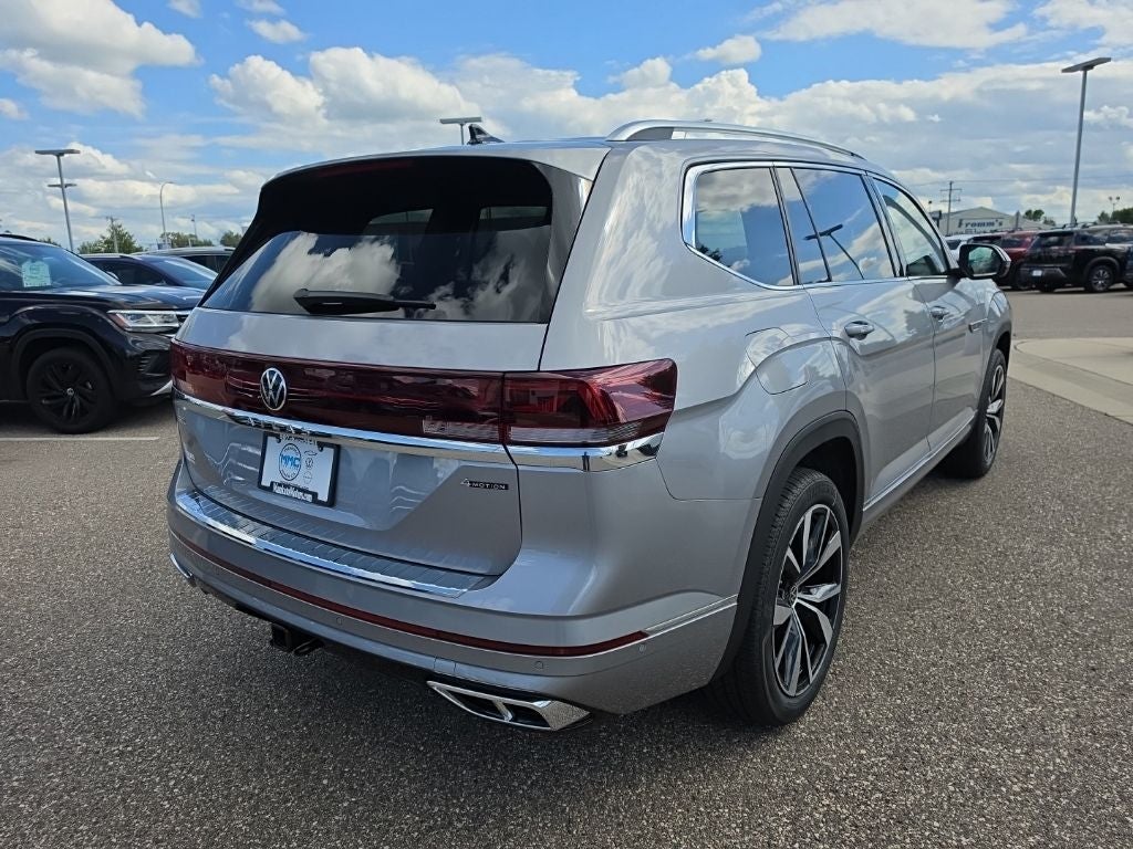 2026 Volkswagen Atlas 2.0T SEL Premium R-Line