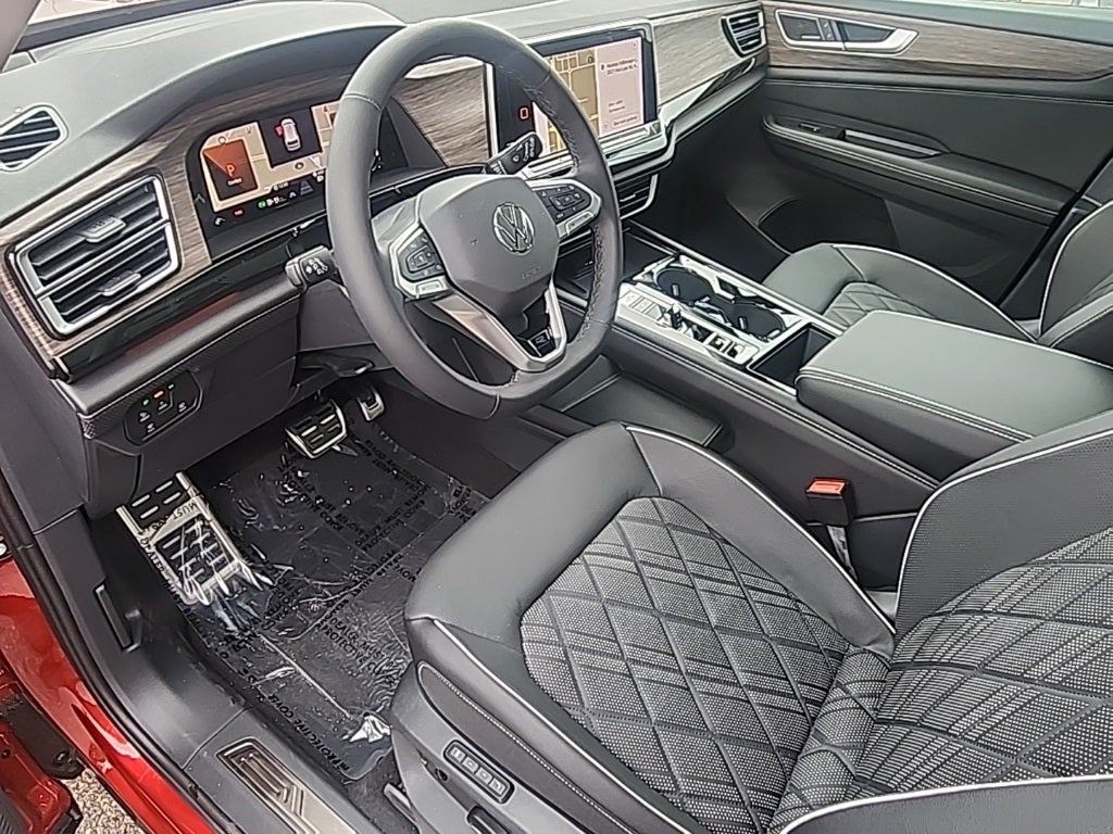 2025 Volkswagen Atlas 2.0T SEL Premium R-Line