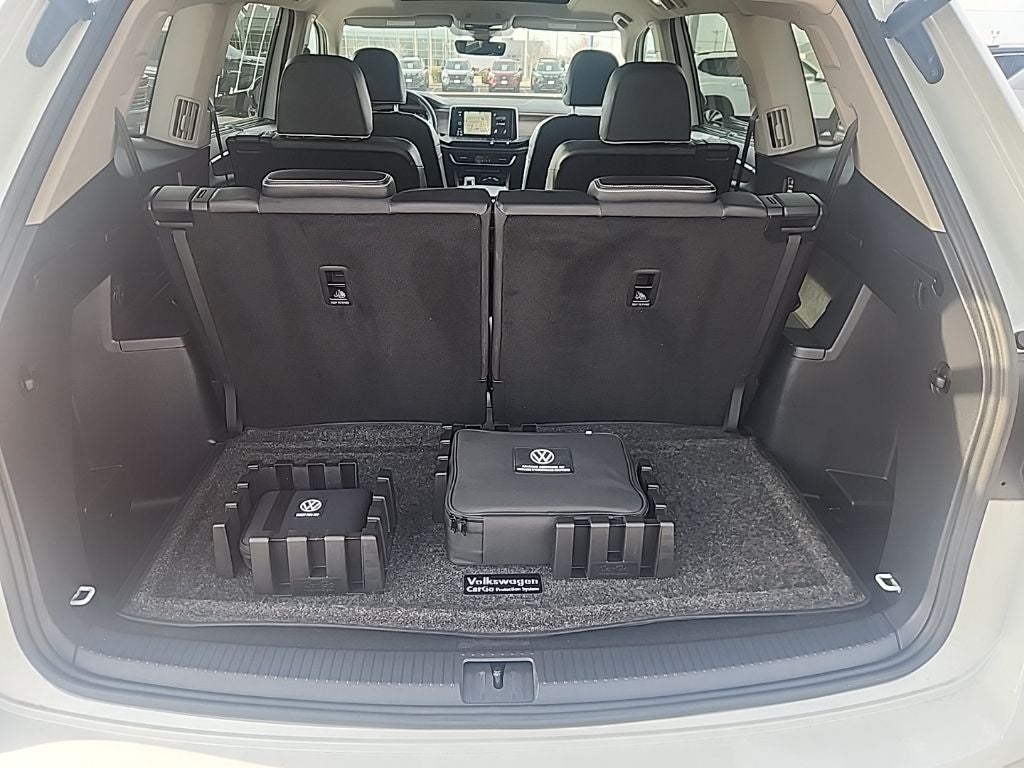 2024 Volkswagen Atlas 2.0T SEL Premium R-Line