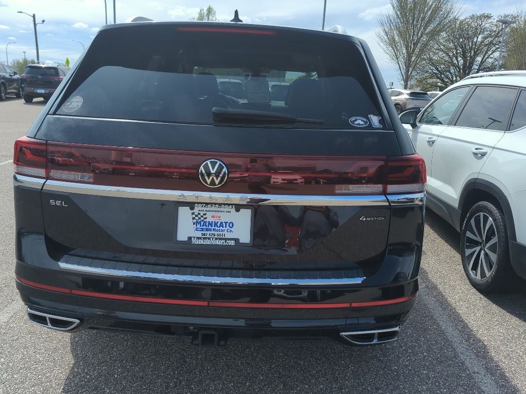 2024 Volkswagen Atlas 2.0T SEL Premium R-Line