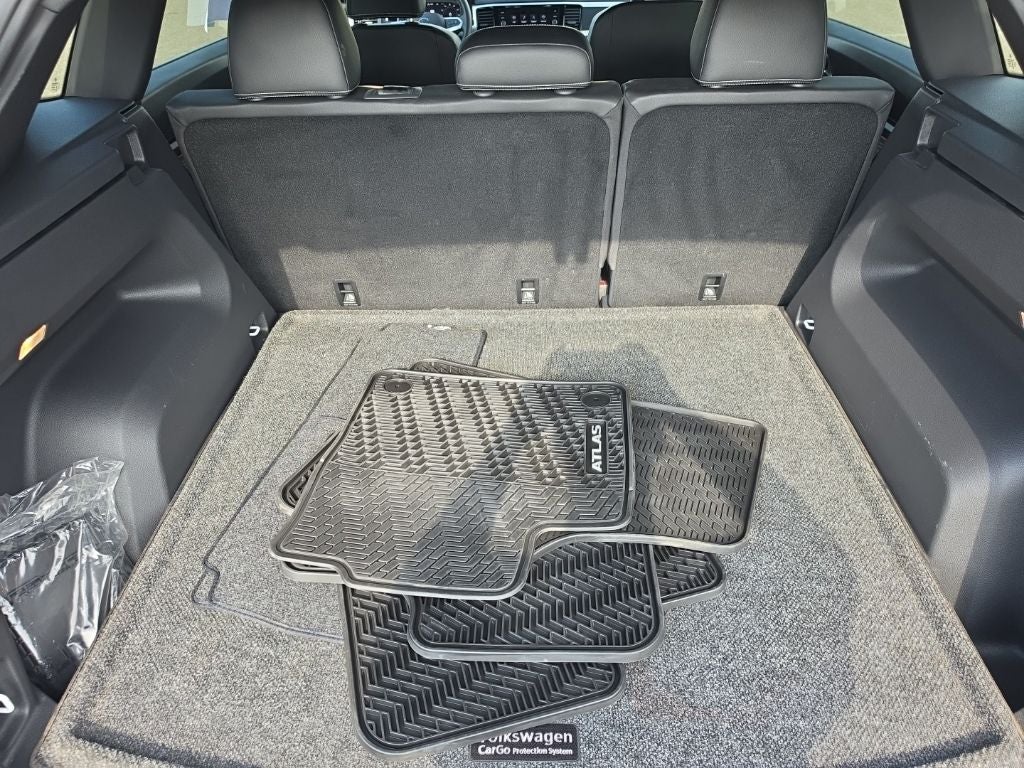 2023 Volkswagen Atlas Cross Sport 2.0T SE w/Technology