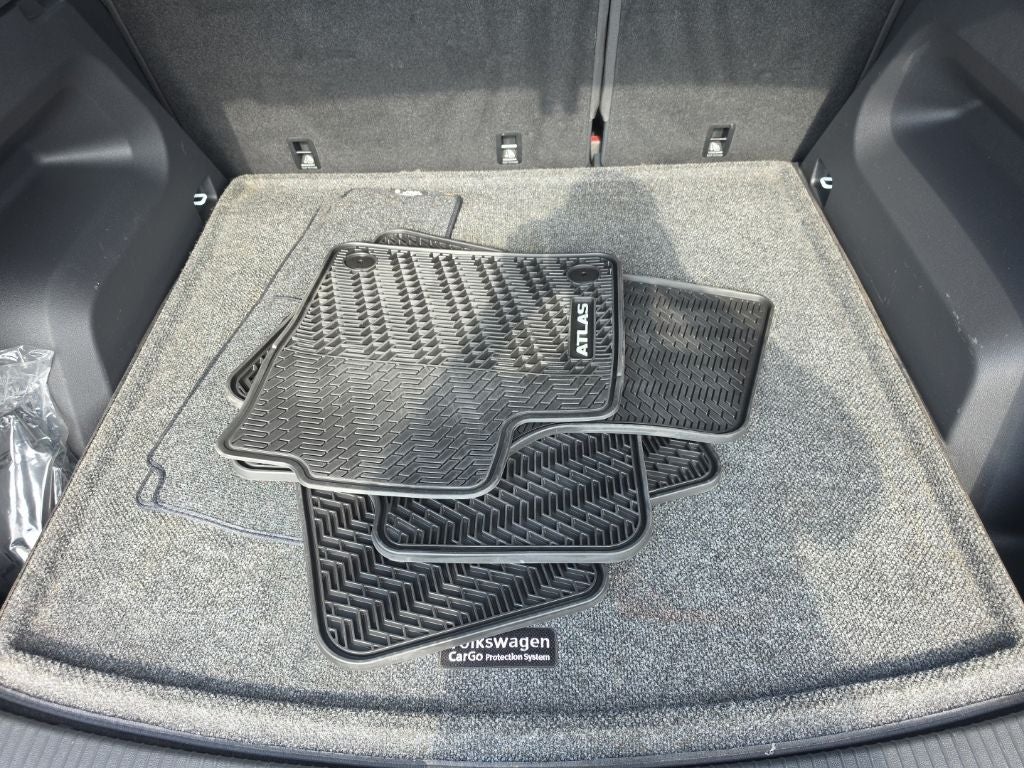 2023 Volkswagen Atlas Cross Sport 2.0T SE w/Technology