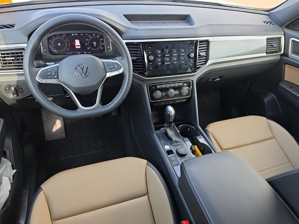 2023 Volkswagen Atlas Cross Sport 2.0T SE w/Technology