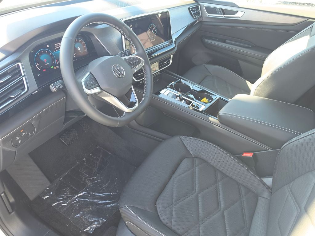 2026 Volkswagen Atlas Cross Sport SE w/Technology