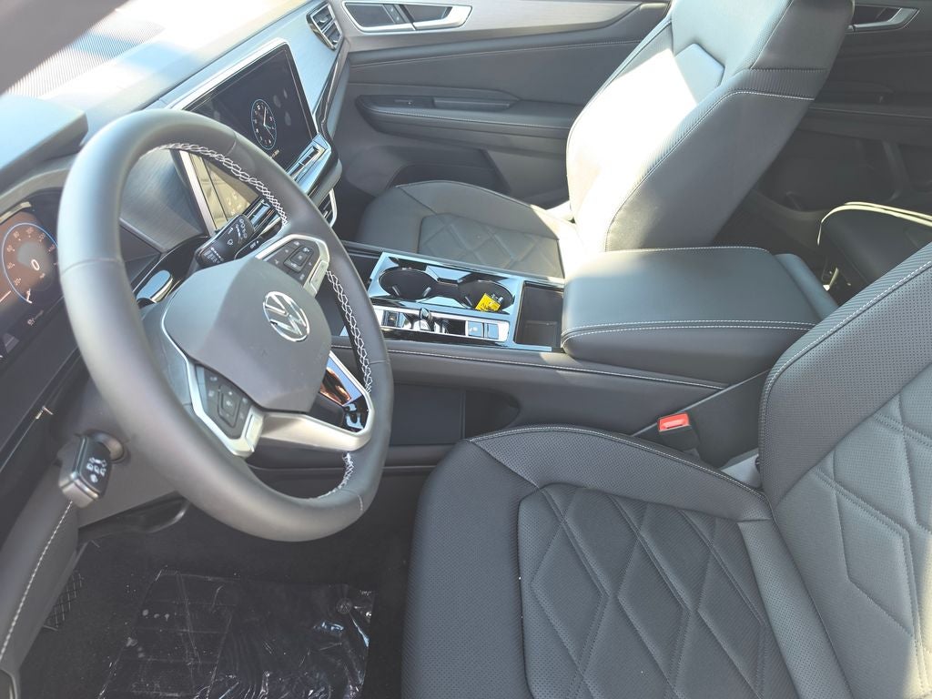 2026 Volkswagen Atlas Cross Sport SE w/Technology