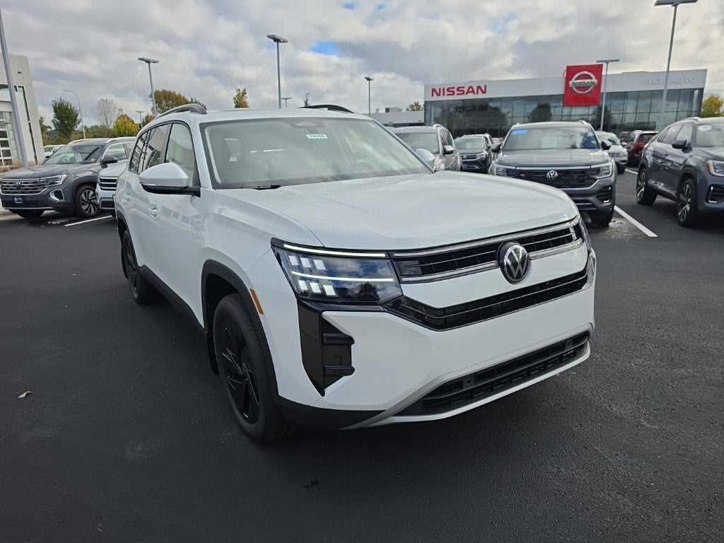 2027 Volkswagen Atlas SE w/Technology