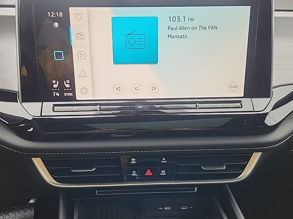 2026 Volkswagen Atlas Cross Sport 2.0T SE w/Technology