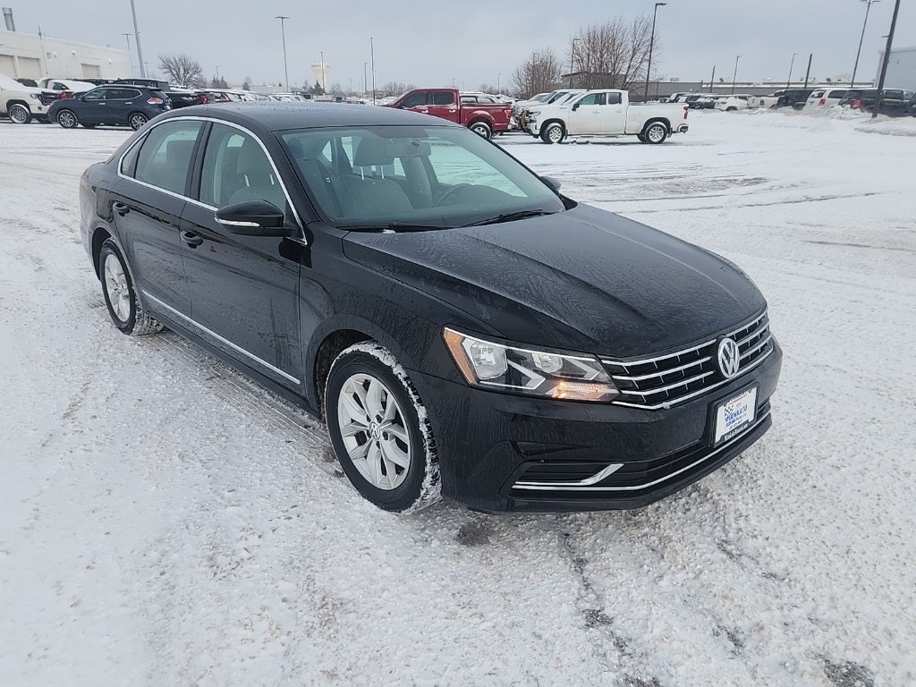 2016 Volkswagen Passat 1.8T S