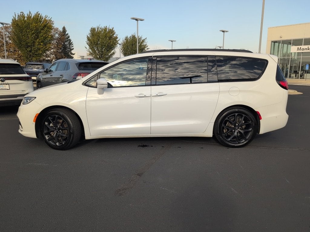 2022 Chrysler Pacifica Limited