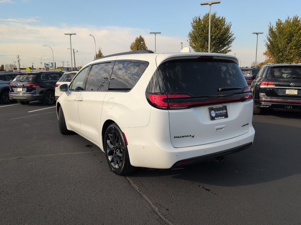 2022 Chrysler Pacifica Limited