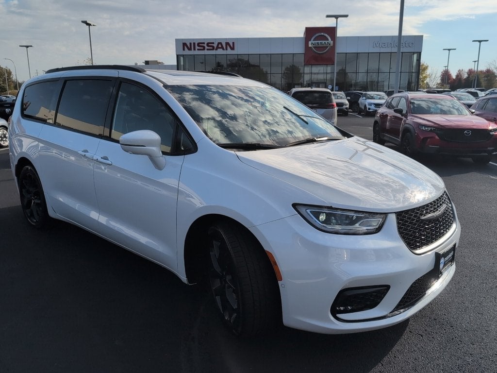 2022 Chrysler Pacifica Limited