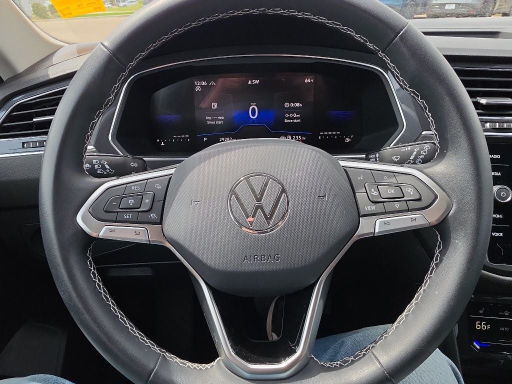 2023 Volkswagen Tiguan 2.0T SE