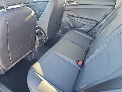 2025 Volkswagen Taos 1.5T SE Black