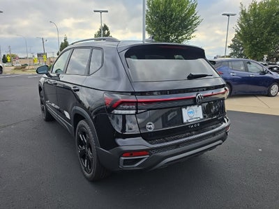 2027 Volkswagen Taos 1.5T SE Black