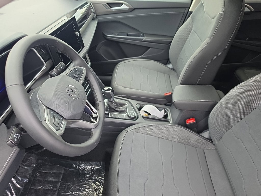 2027 Volkswagen Taos 1.5T SE Black