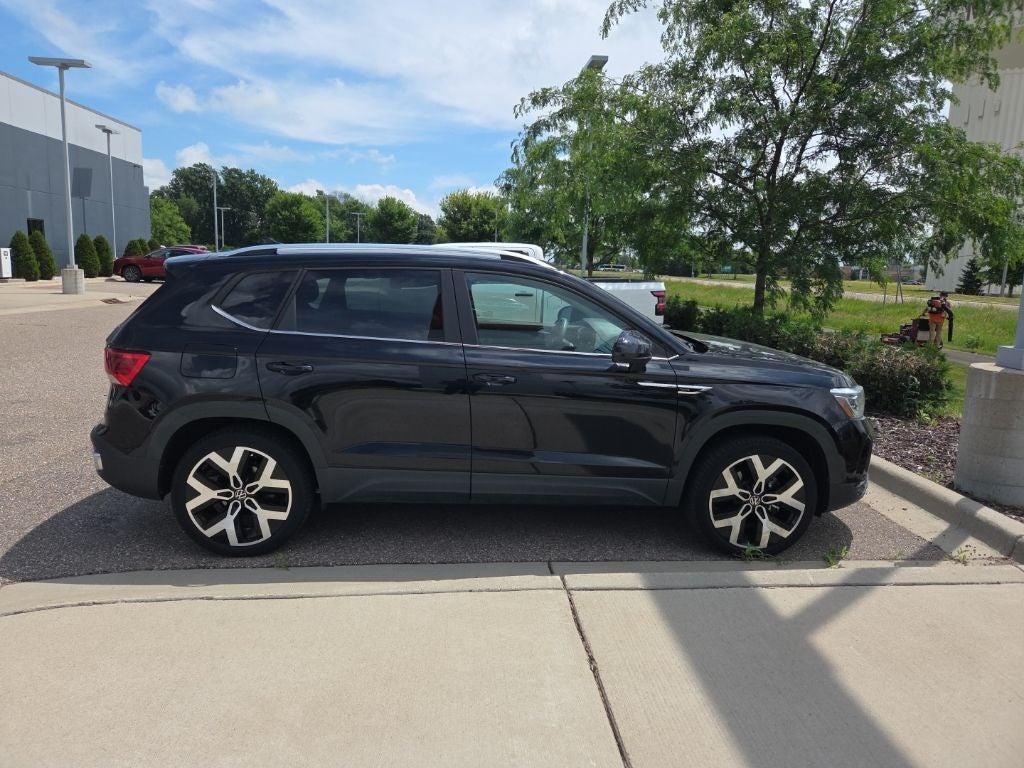 2023 Volkswagen Taos 1.5T SEL