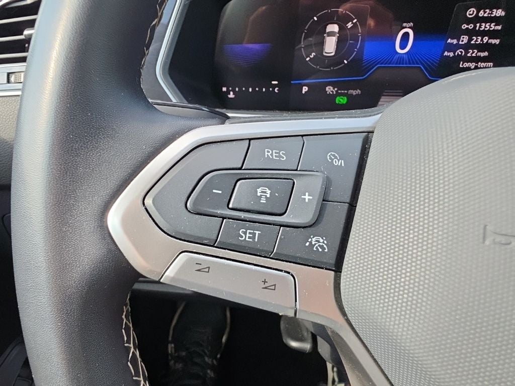 2024 Volkswagen Tiguan 2.0T SE