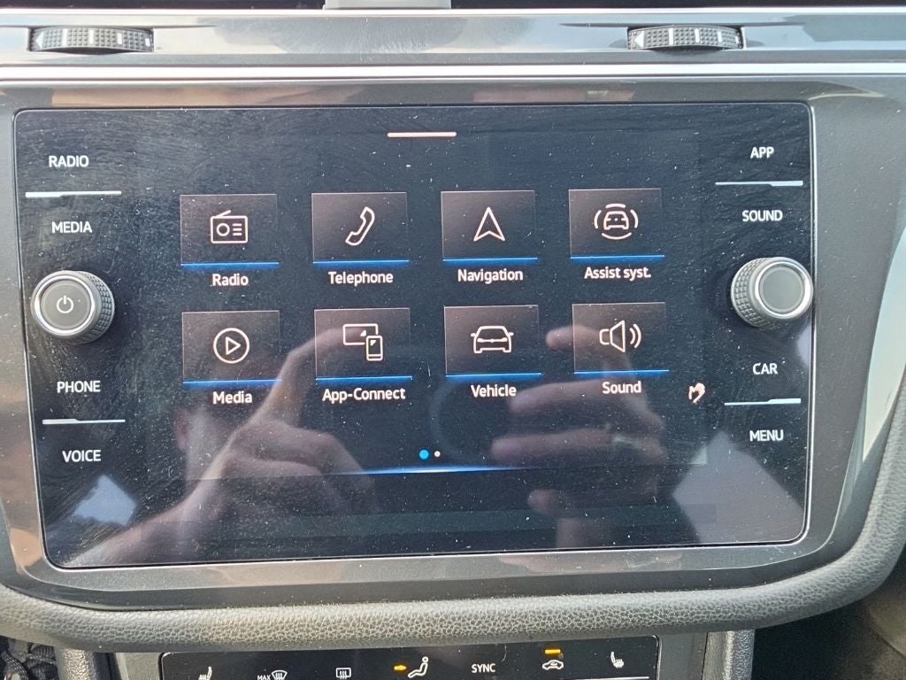 2024 Volkswagen Tiguan 2.0T SE