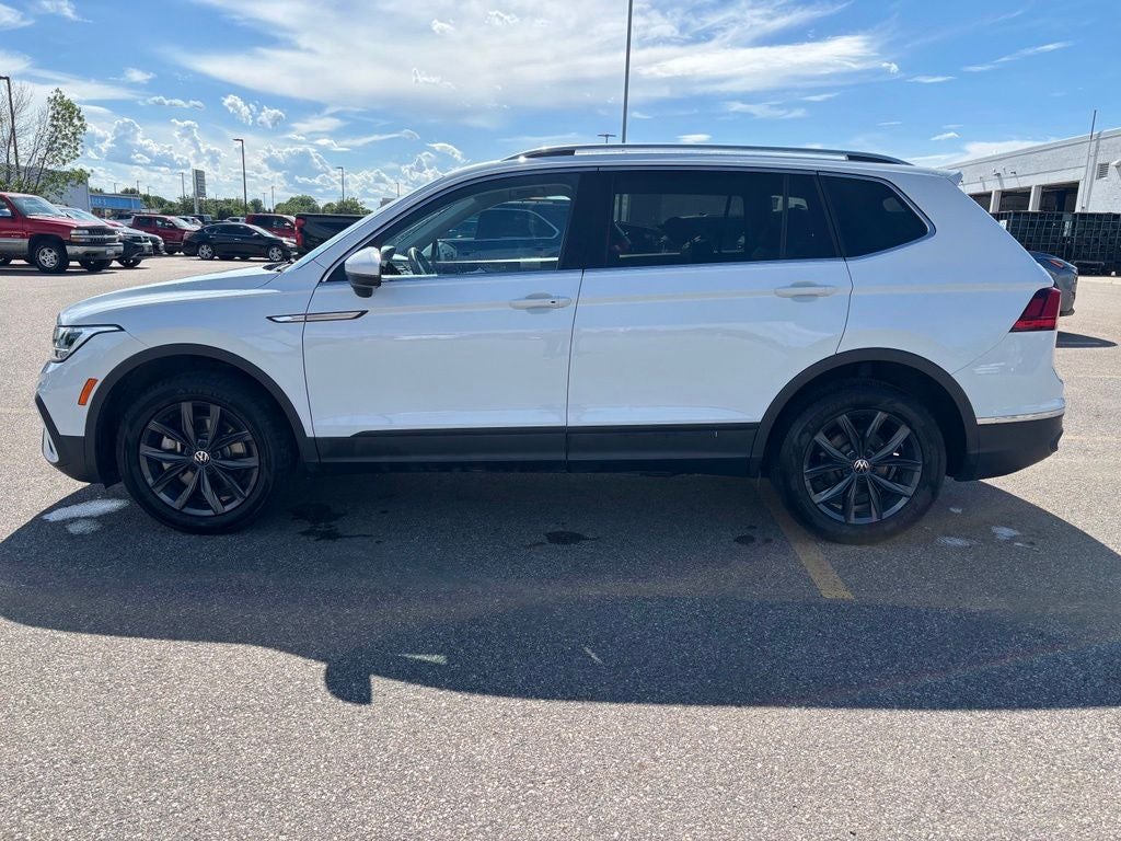Certified 2024 Volkswagen Tiguan SE with VIN 3VV3B7AX8RM086682 for sale in Mankato, Minnesota