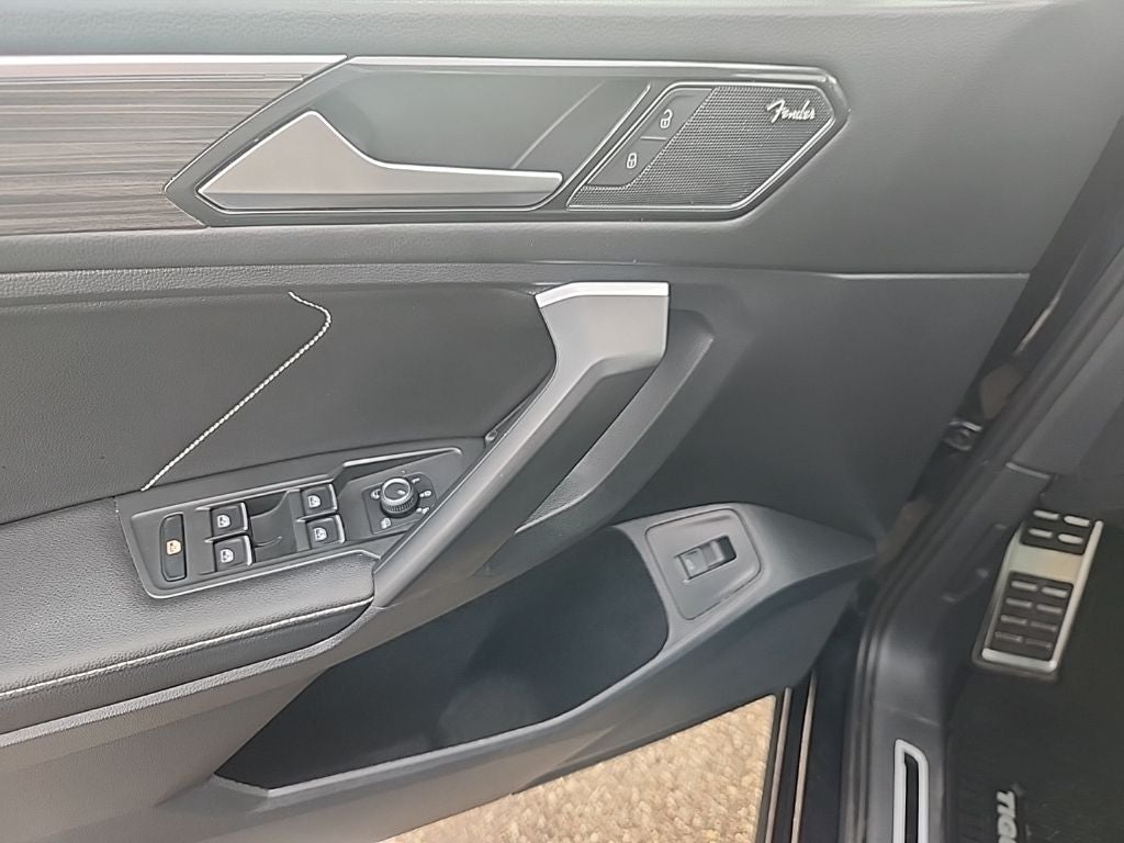 2023 Volkswagen Tiguan 2.0T SEL R-Line