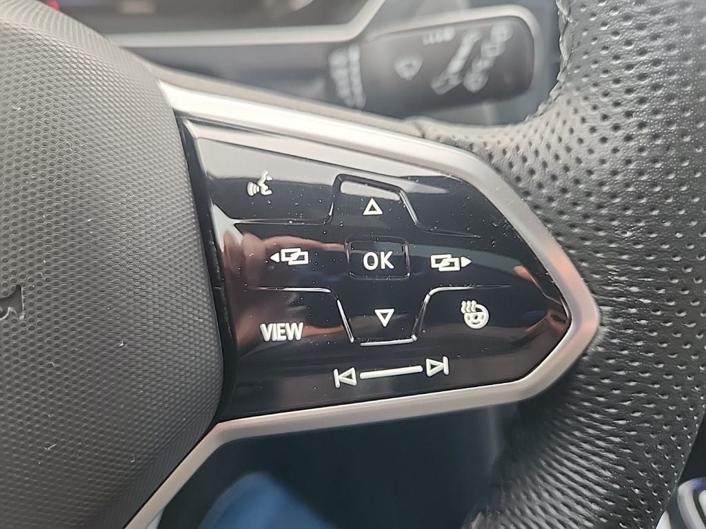 2023 Volkswagen Tiguan 2.0T SEL R-Line