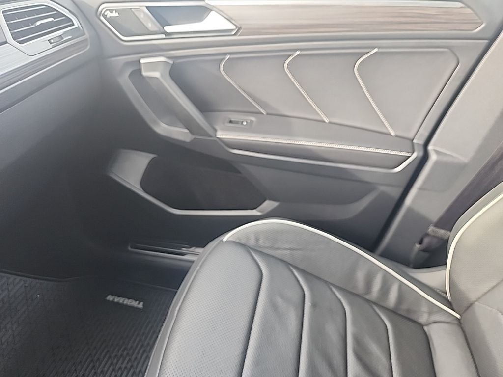 2023 Volkswagen Tiguan 2.0T SEL R-Line
