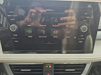 2025 Volkswagen Taos 1.5T SEL