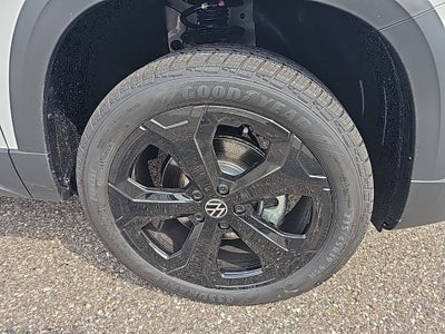 2025 Volkswagen Taos 1.5T SEL