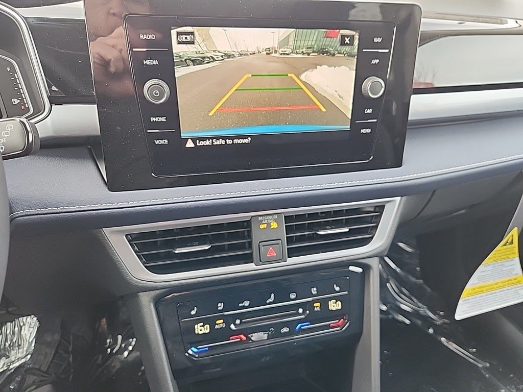 2026 Volkswagen Taos 1.5T SEL