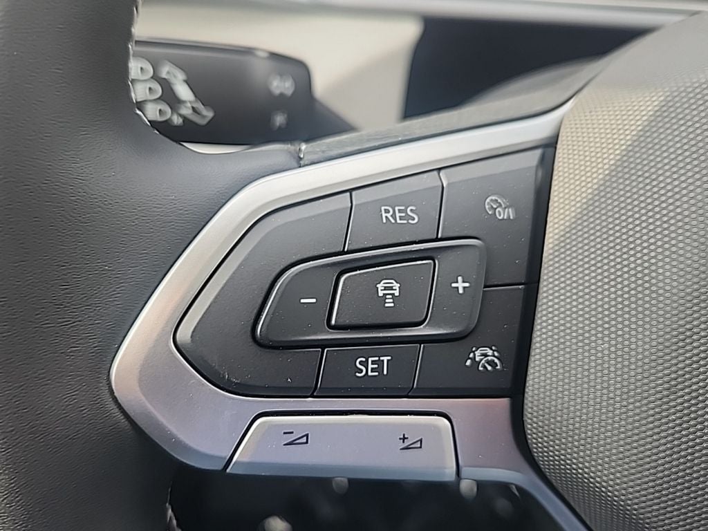 2026 Volkswagen Taos 1.5T SEL