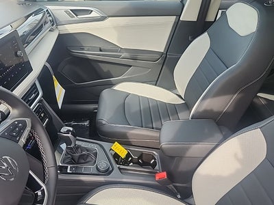 2026 Volkswagen Taos 1.5T SEL