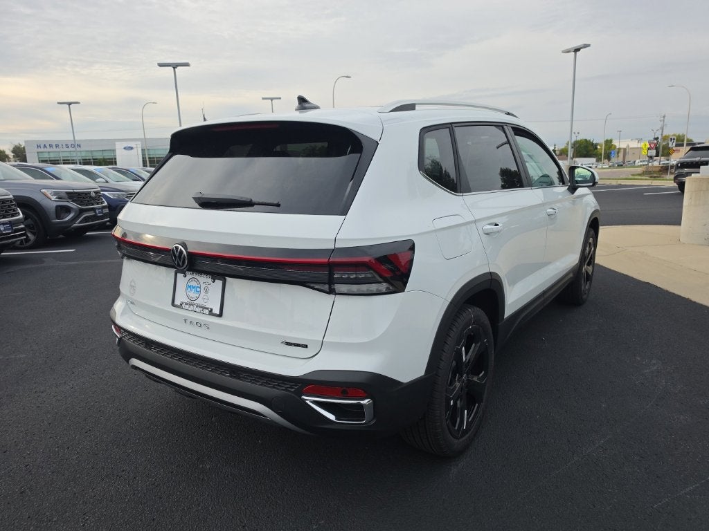 2027 Volkswagen Taos 1.5T SEL