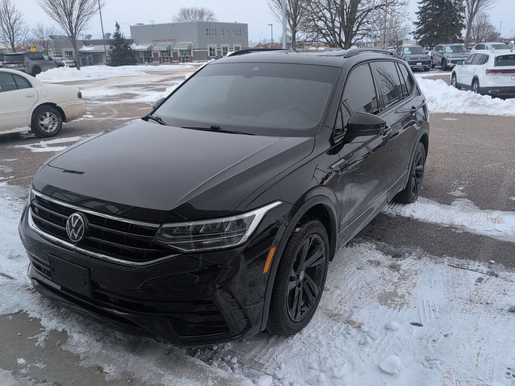 2023 Volkswagen Tiguan 2.0T SE R-Line Black