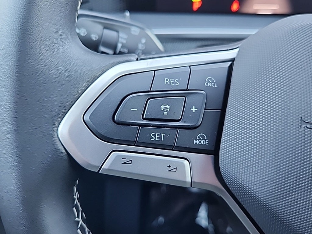 2025 Volkswagen Tiguan 2.0T S