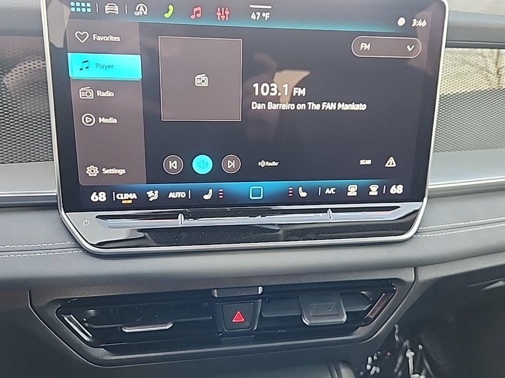 2026 Volkswagen Tiguan 2.0T SE