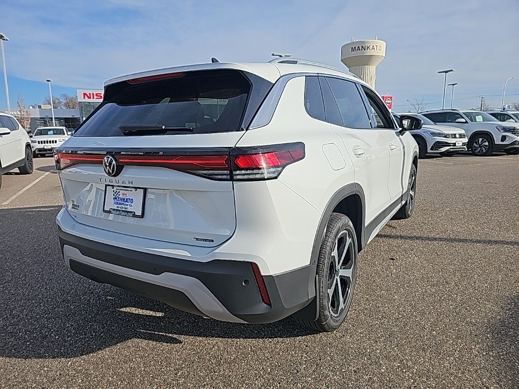 2026 Volkswagen Tiguan 2.0T SE